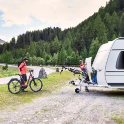 Thule Caravan Superb Short